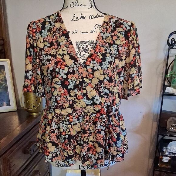 Madewell Black Floral Blouse - Picture 1 of 8